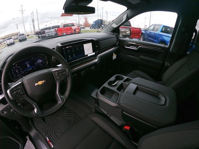 new 2025 Chevrolet Silverado 1500 car, priced at $55,802