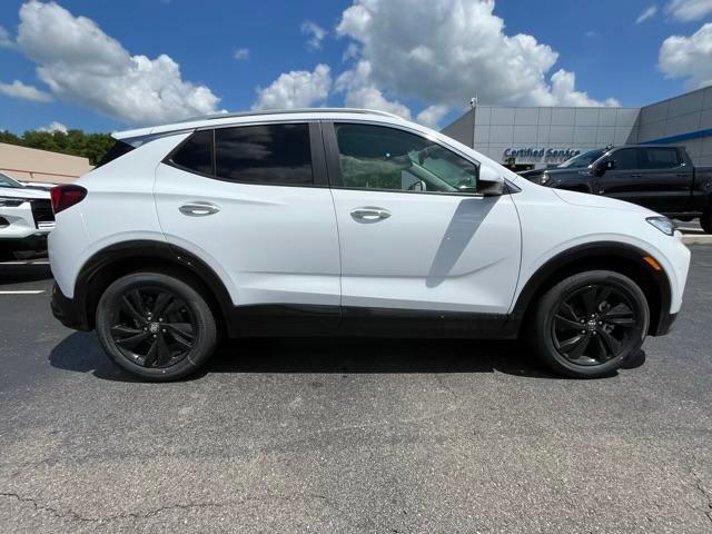 new 2024 Buick Encore GX car, priced at $26,170