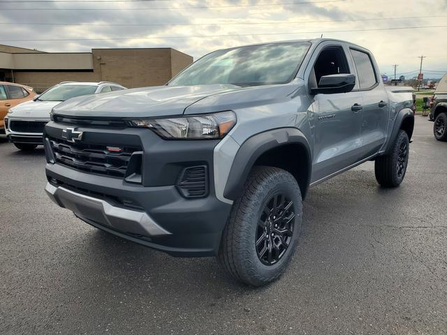 new 2024 Chevrolet Colorado car, priced at $43,015