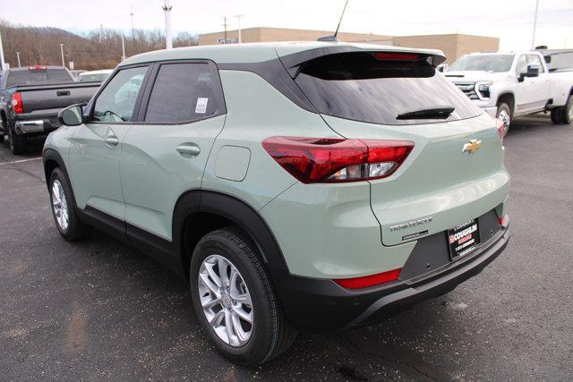 new 2025 Chevrolet TrailBlazer car, priced at $26,105