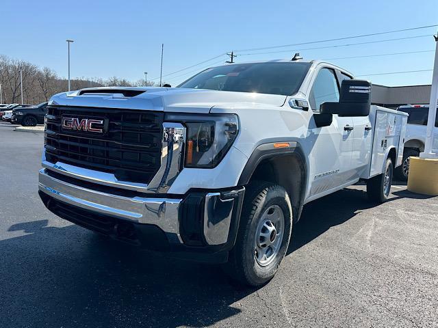 new 2024 GMC Sierra 2500 car, priced at $63,690