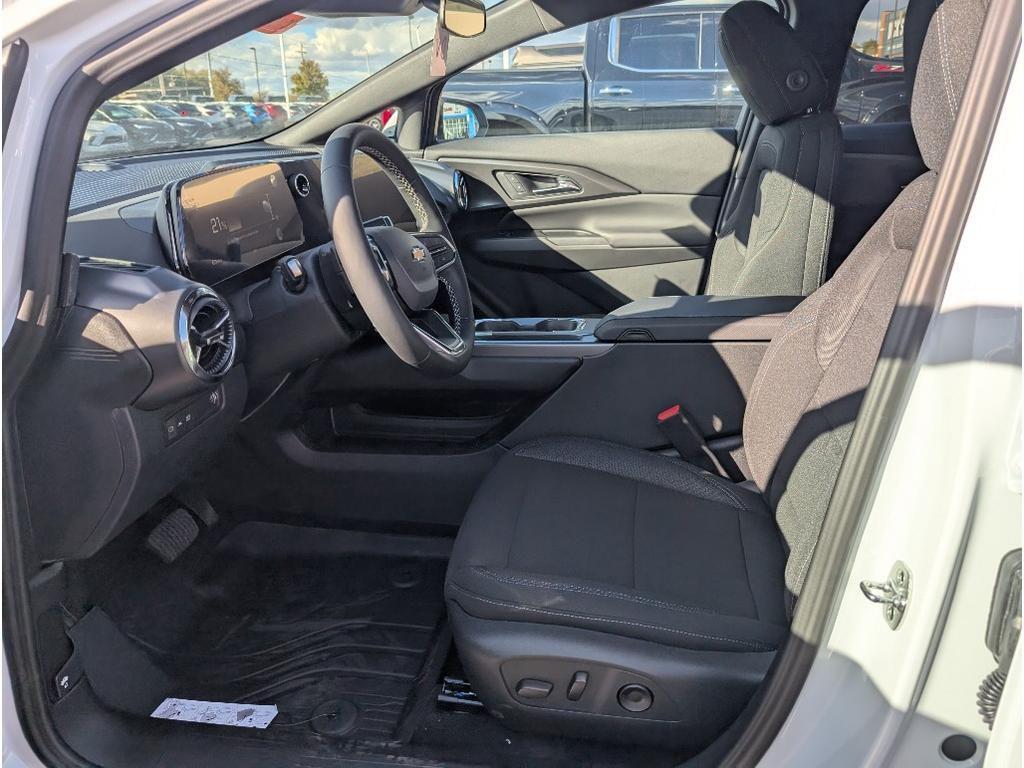 new 2026 Chevrolet Equinox EV car, priced at $39,504