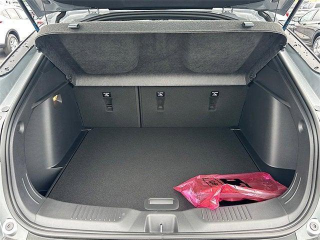 new 2025 Buick Envista car, priced at $25,690