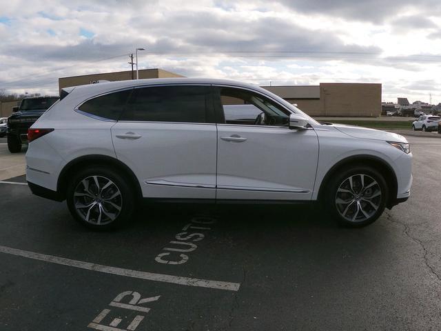 used 2022 Acura MDX car, priced at $35,250