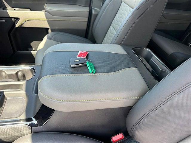 new 2025 Chevrolet Silverado 1500 car, priced at $71,592