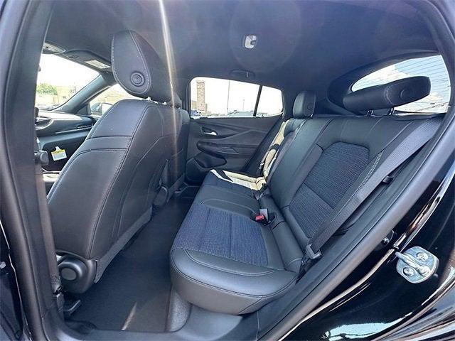 new 2025 Buick Envista car, priced at $26,285