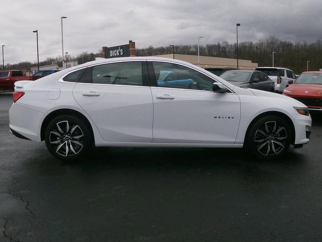 new 2024 Chevrolet Malibu car, priced at $24,364