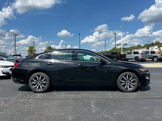 new 2025 Chevrolet Malibu car, priced at $27,900