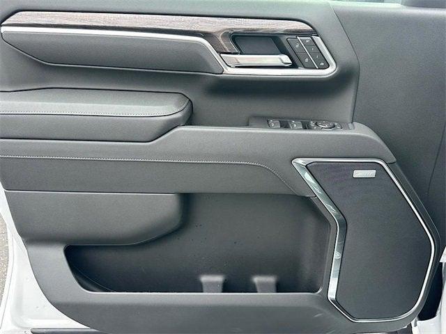 new 2025 Chevrolet Silverado 2500 car, priced at $71,644