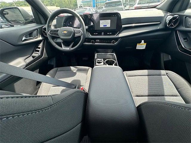 new 2026 Chevrolet Equinox car, priced at $30,320