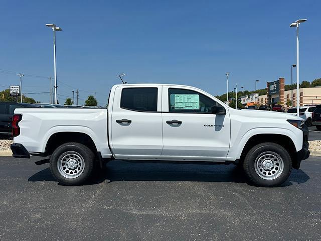 new 2024 Chevrolet Colorado car, priced at $31,470