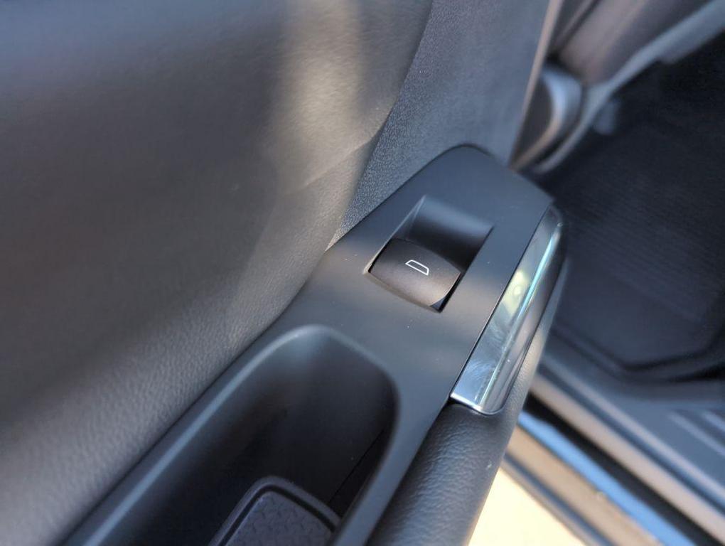 new 2026 Chevrolet Traverse car, priced at $54,244