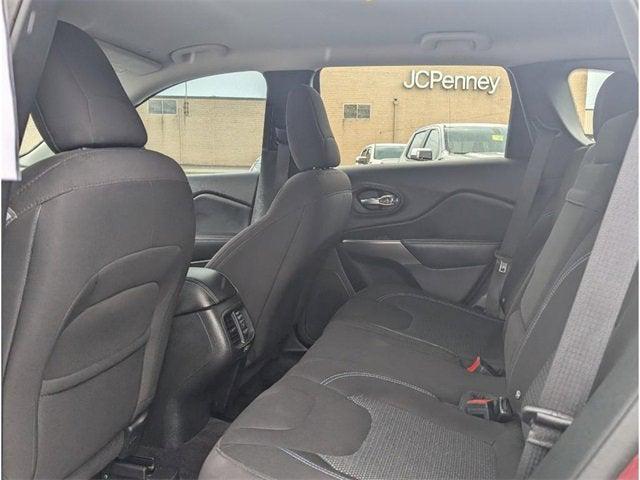 used 2019 Jeep Cherokee car, priced at $10,857