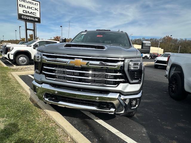 new 2025 Chevrolet Silverado 3500 car, priced at $82,984