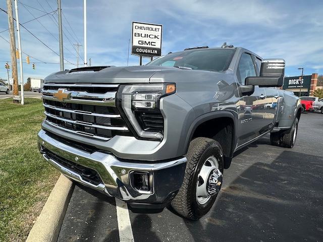 new 2025 Chevrolet Silverado 3500 car, priced at $82,984