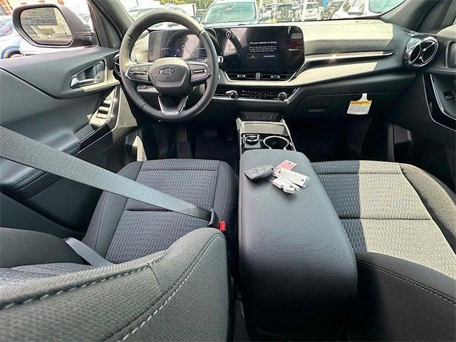 new 2026 Chevrolet Equinox car, priced at $31,365