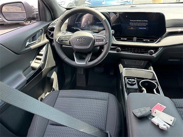 new 2026 Chevrolet Equinox car, priced at $31,365
