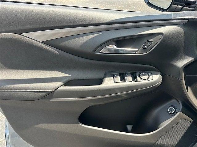 new 2025 Buick Envista car, priced at $32,309