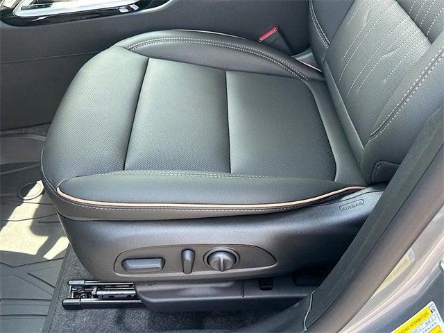 new 2025 Buick Envista car, priced at $32,309