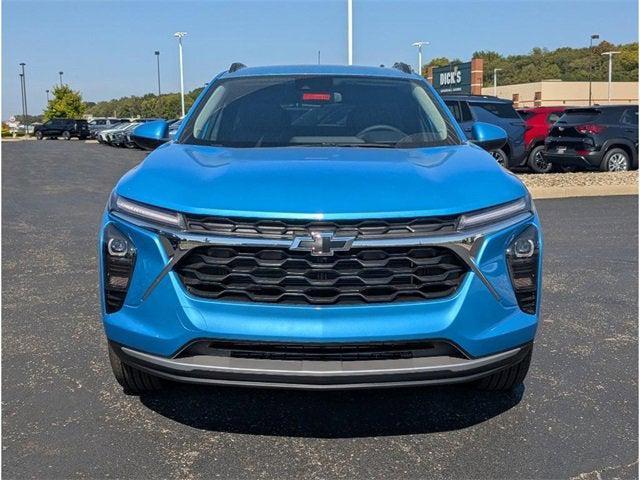 new 2025 Chevrolet Trax car, priced at $24,714