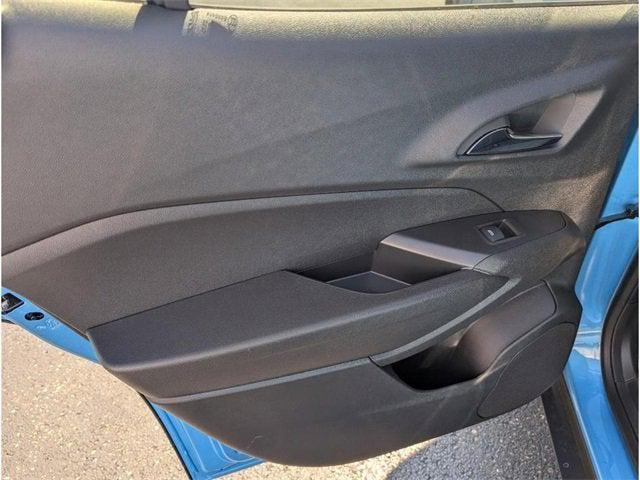 new 2025 Chevrolet Trax car, priced at $24,714