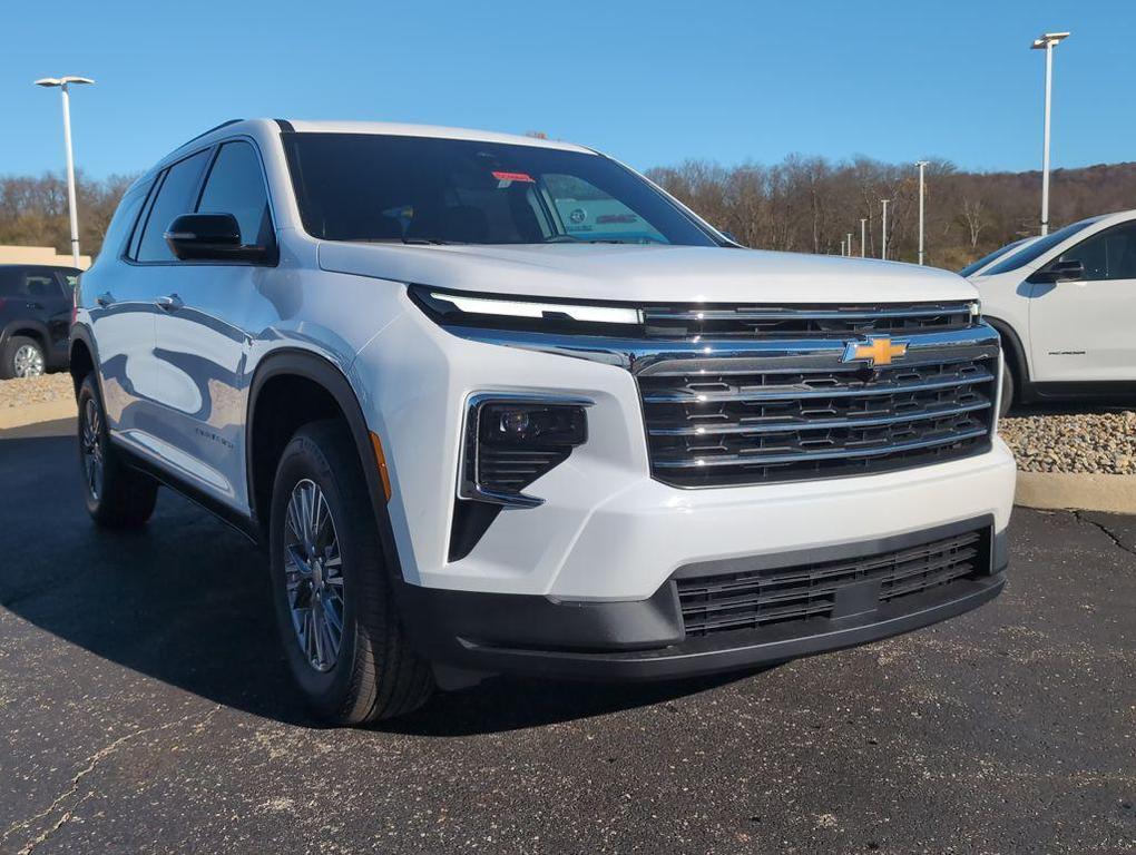 new 2026 Chevrolet Traverse car, priced at $46,144