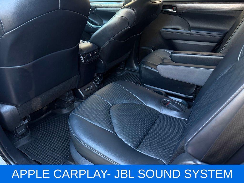 used 2024 Toyota Highlander car, priced at $46,998