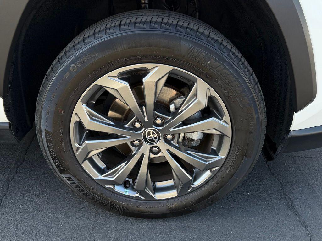 used 2022 Toyota RAV4 Hybrid car, priced at $31,998