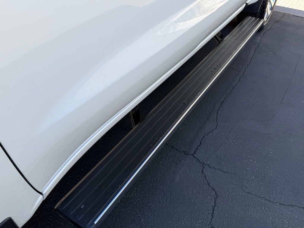 used 2019 Chevrolet Silverado 1500 car, priced at $33,498