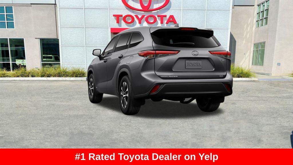 new 2025 Toyota Highlander Hybrid car, priced at $50,253