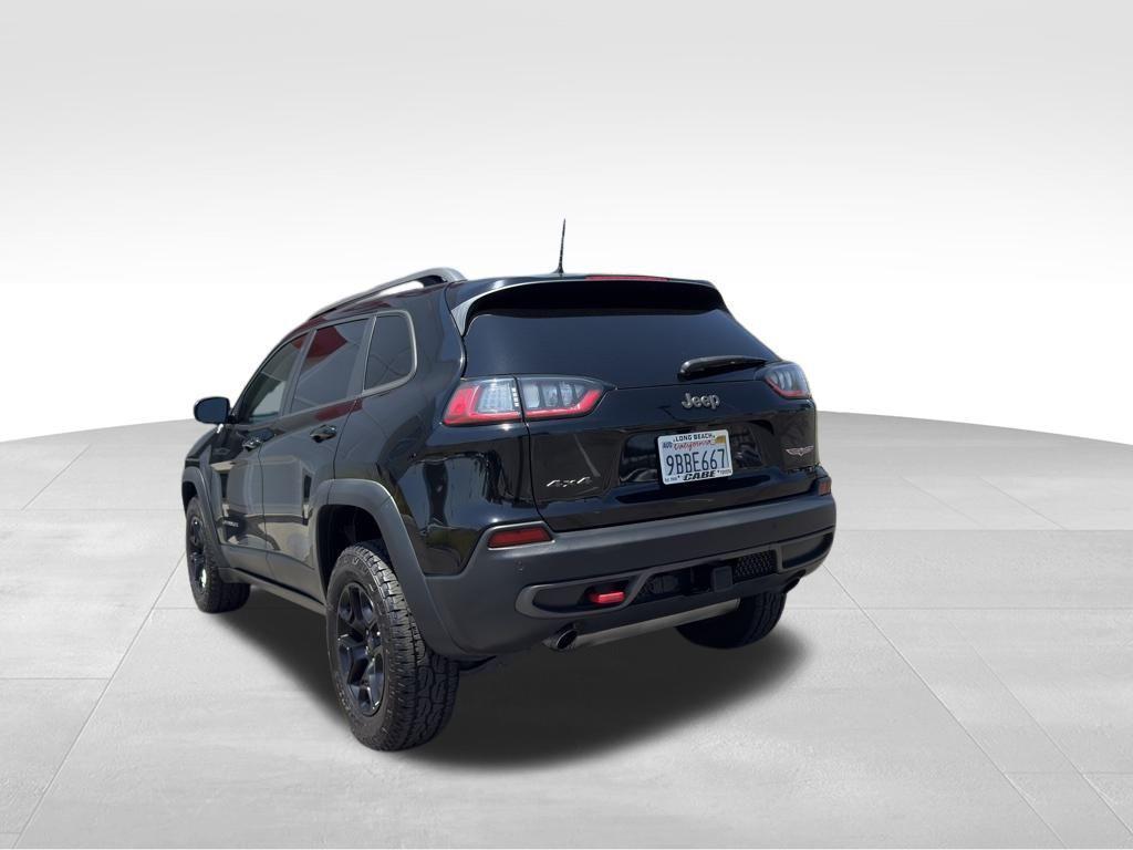 used 2019 Jeep Cherokee car, priced at $17,598