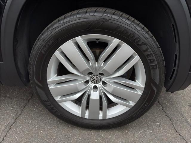 used 2019 Volkswagen Atlas car, priced at $19,998