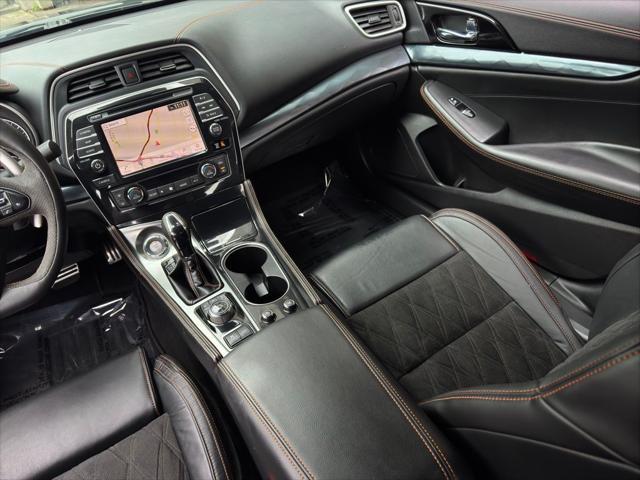 used 2023 Nissan Maxima car, priced at $30,998