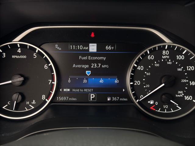 used 2023 Nissan Maxima car, priced at $30,998