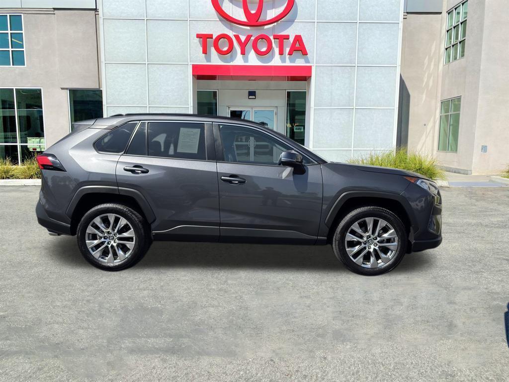 used 2020 Toyota RAV4 car