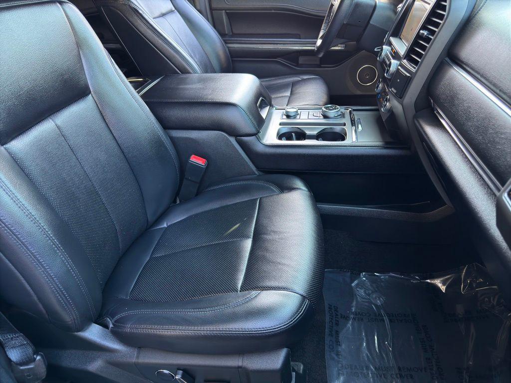 used 2019 Ford Expedition car, priced at $26,998