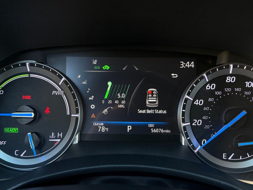 used 2022 Toyota Highlander Hybrid car, priced at $37,998