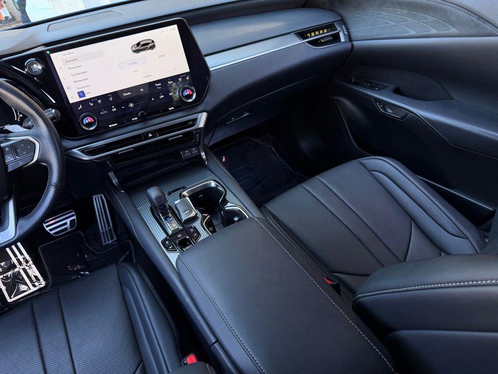 used 2023 Lexus RX 350 car, priced at $43,998