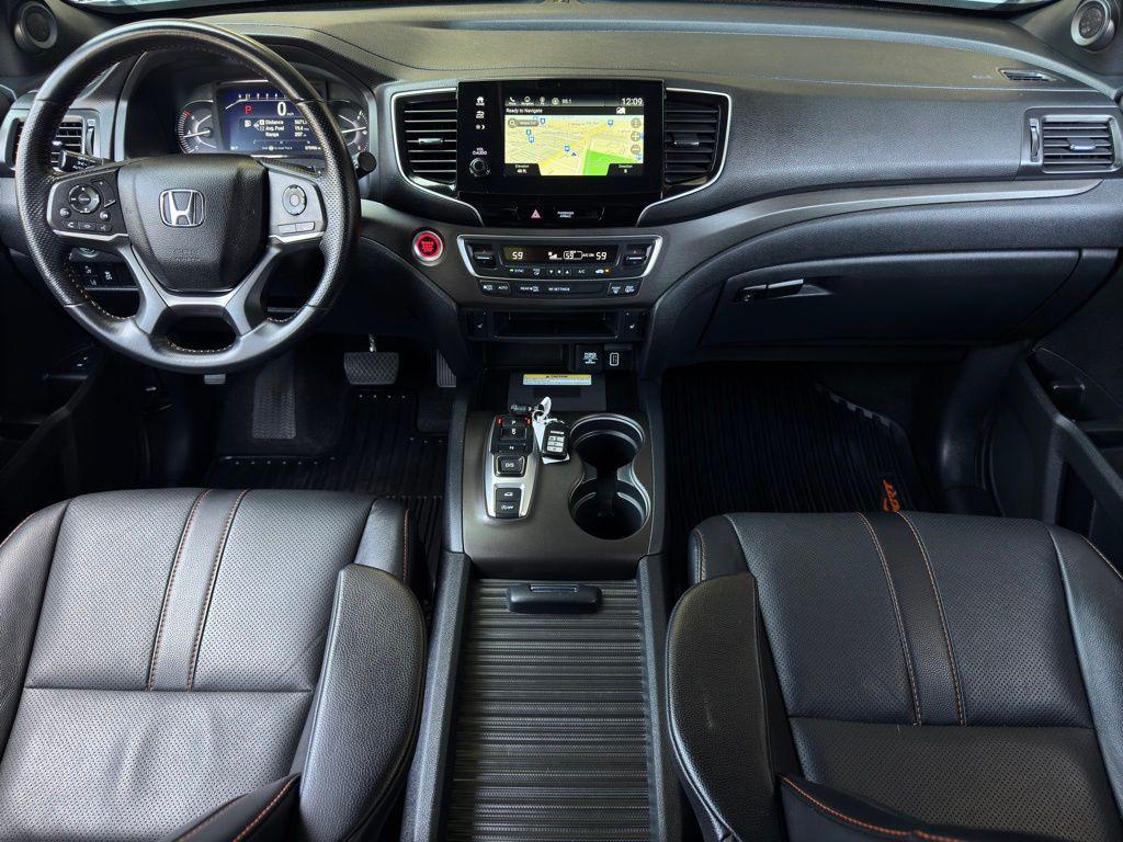 used 2022 Honda Passport car, priced at $29,998