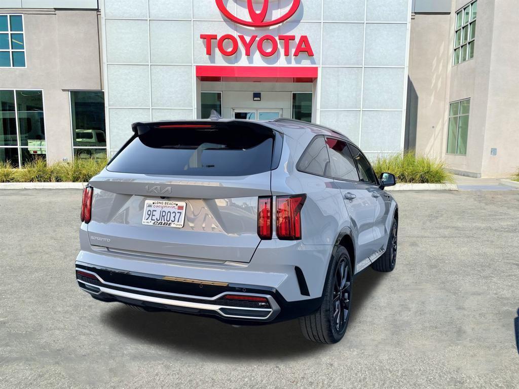 used 2023 Kia Sorento car, priced at $30,298