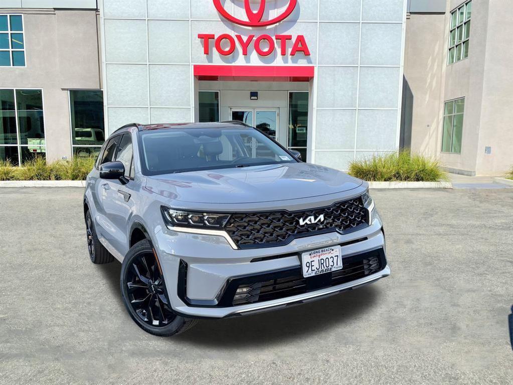 used 2023 Kia Sorento car, priced at $30,298