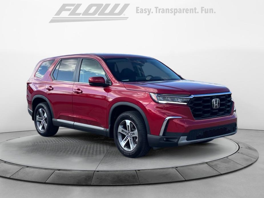 used 2025 Honda Pilot car, priced at $43,499