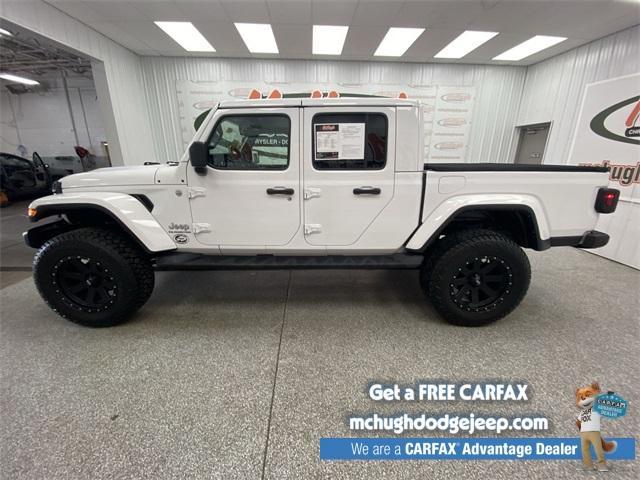 used 2022 Jeep Gladiator car, priced at $38,394