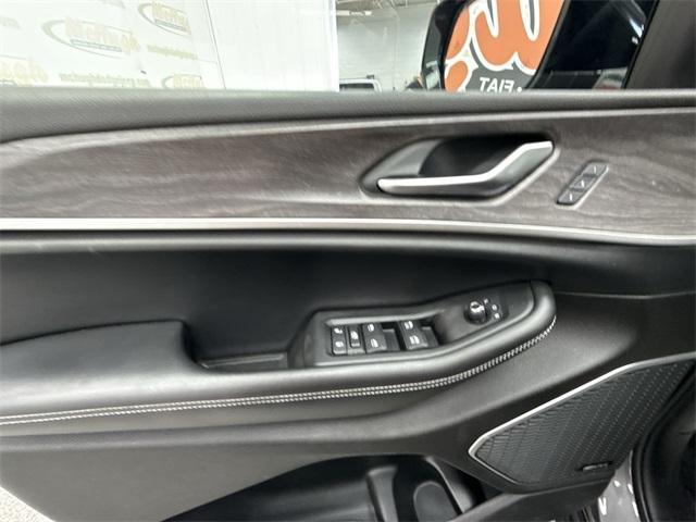 used 2022 Jeep Grand Cherokee L car, priced at $30,799