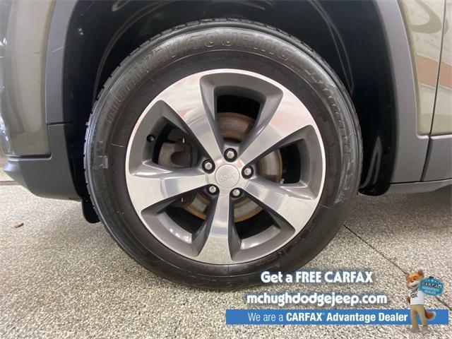 used 2019 Jeep Cherokee car, priced at $16,439