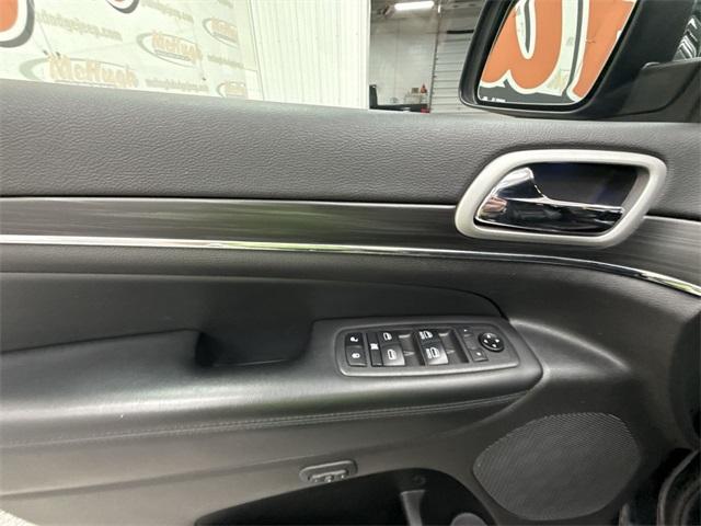 used 2021 Jeep Grand Cherokee car, priced at $28,762