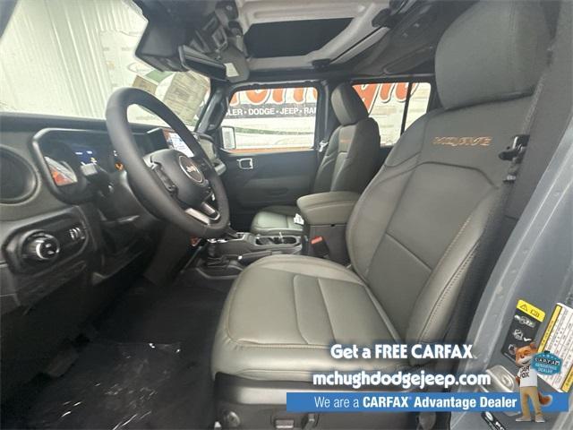 new 2025 Jeep Gladiator car, priced at $65,845