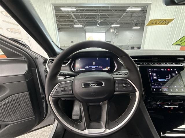 used 2024 Jeep Grand Cherokee car, priced at $30,976