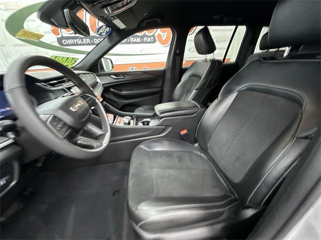 used 2024 Jeep Grand Cherokee car, priced at $30,976