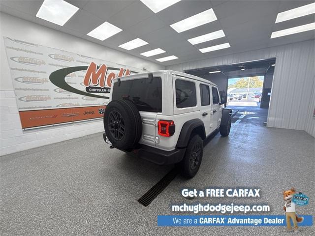 new 2025 Jeep Wrangler car, priced at $50,712